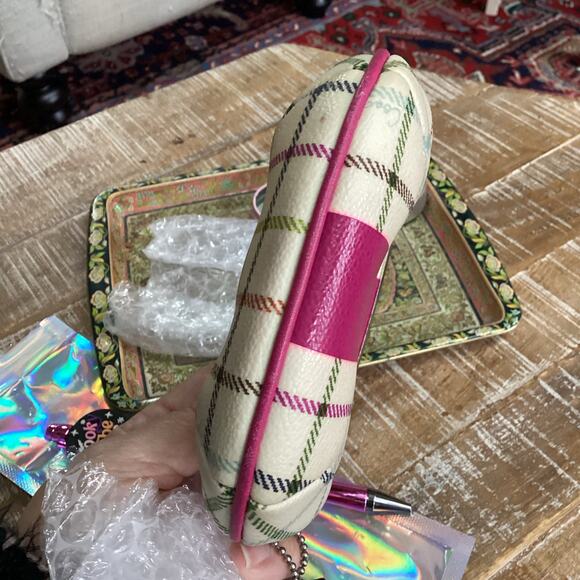 EUC, COACH Kiss lock Wallet/Coin Pouch with a Handcrafted Pen - Picture 6 of 7